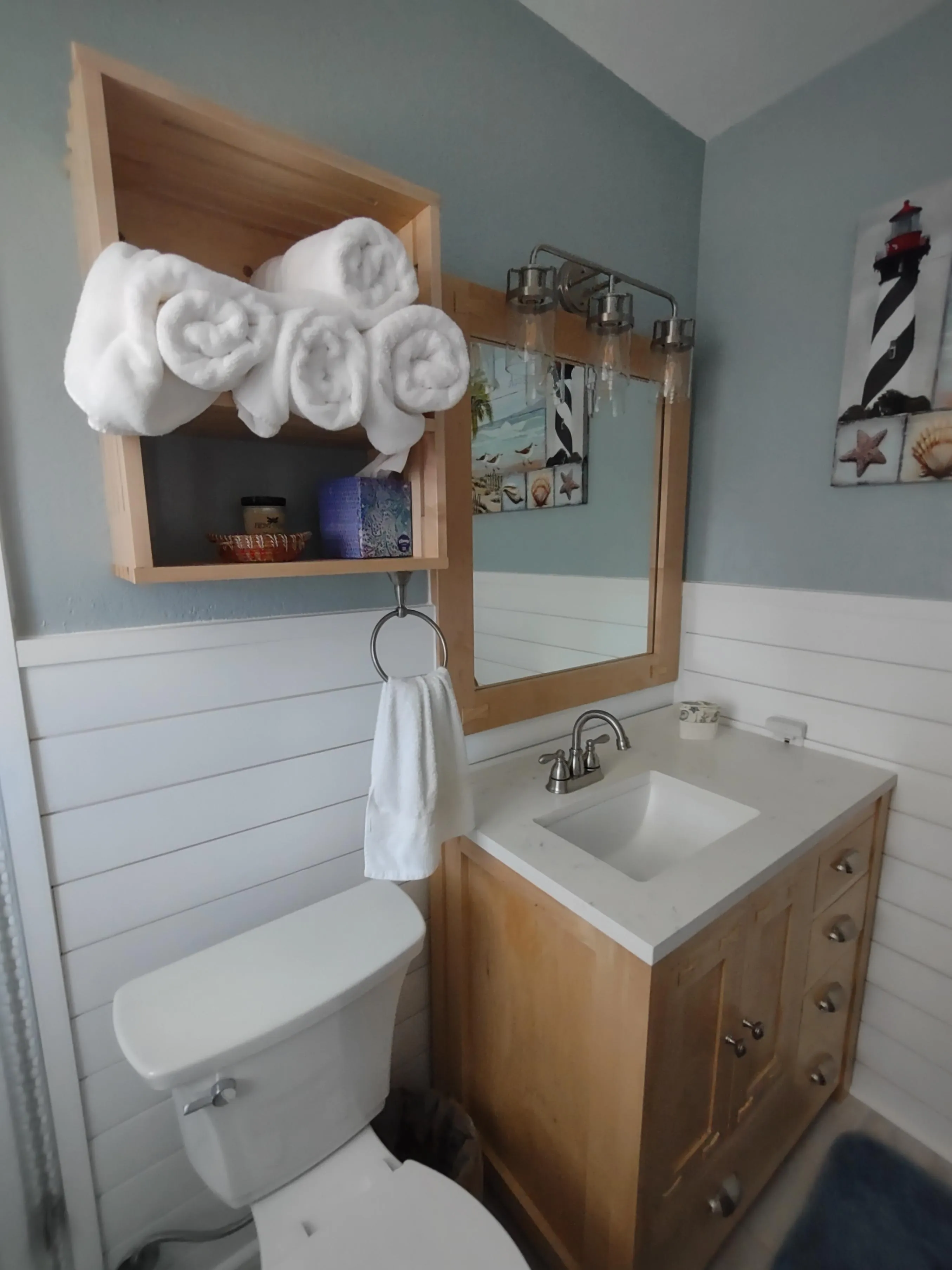Bathroom Towel Holder, Mirror, & Vanity